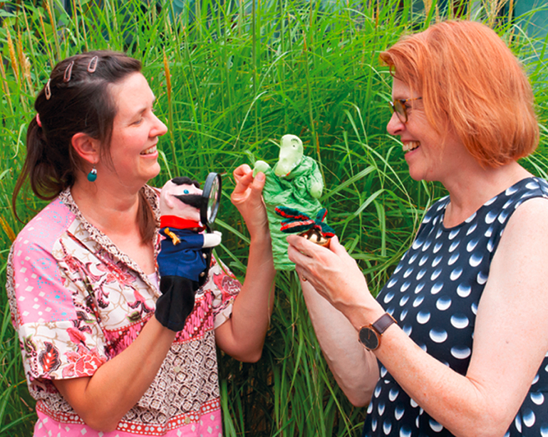 Kids Kosmos Handorf Gabriele Jasper und Julia Arztmann mit Handpuppen